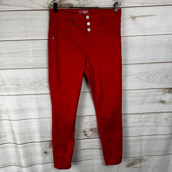 No Boundaries Red Mid Rise Super Stretch Skinny Jeans Juniors Size 17 - Picture 1 of 11